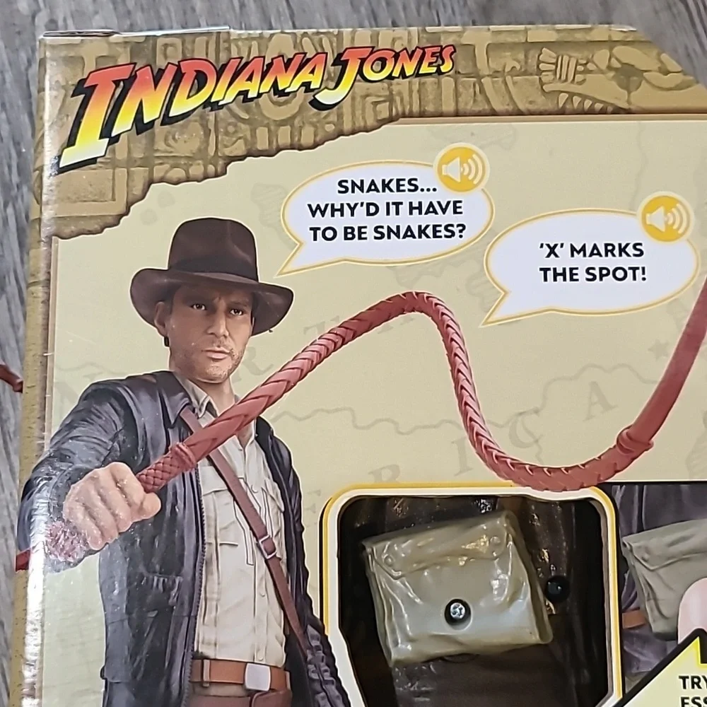 Indiana Jones Action Figure with Whip & Sounds & Phrases